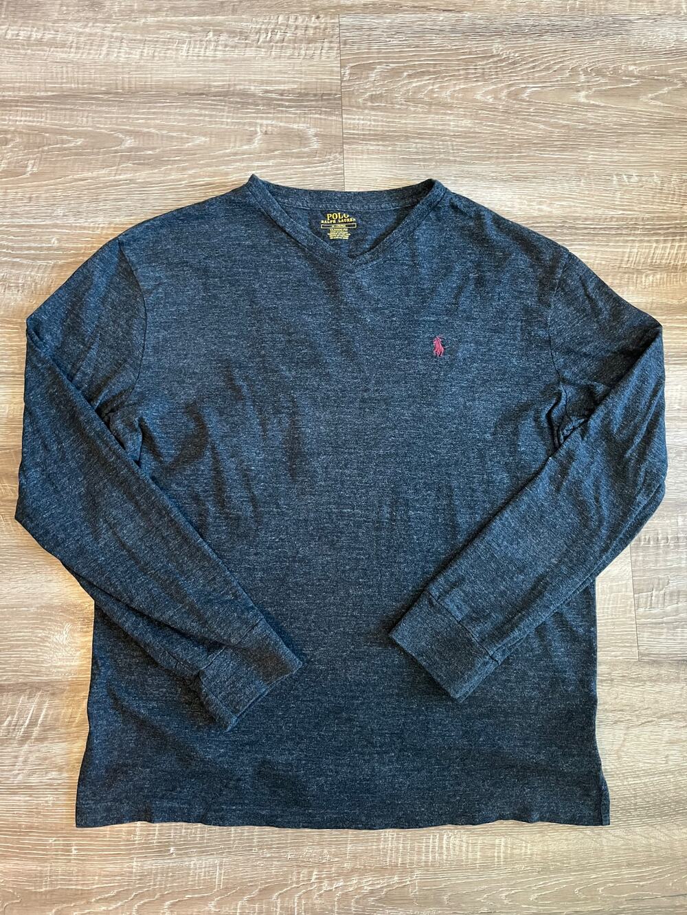 Polo Ralph Lauren Men's Medium Dark Heather Grey Long Sleeve V Neck Tee Burgundy